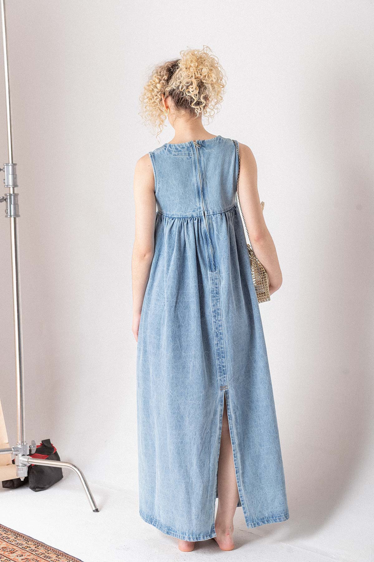 VESTIDO DE MEZCLILLA