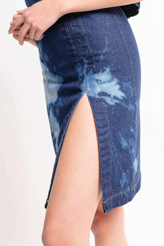 FALDA DE MEZCLILLA CON APERTURA - NAKED BOUTIQUE