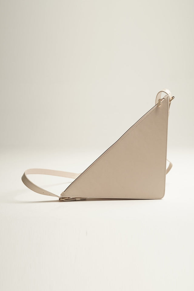 LUA BOLSA TRIANGULAR - NAKED BOUTIQUE