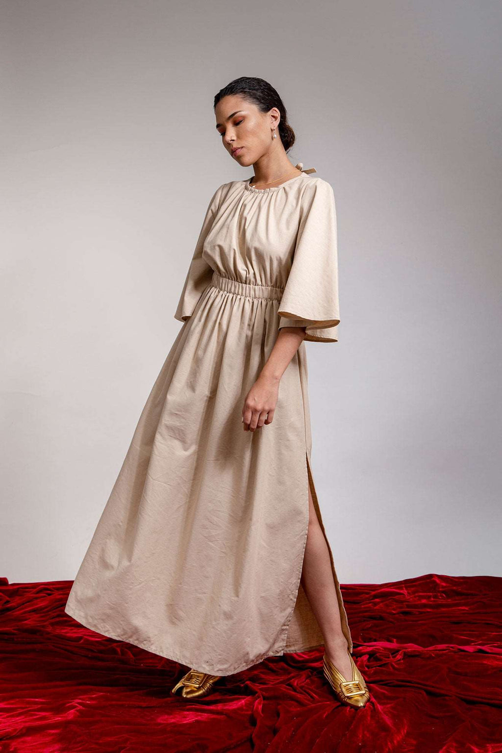VESTIDO CONDESA