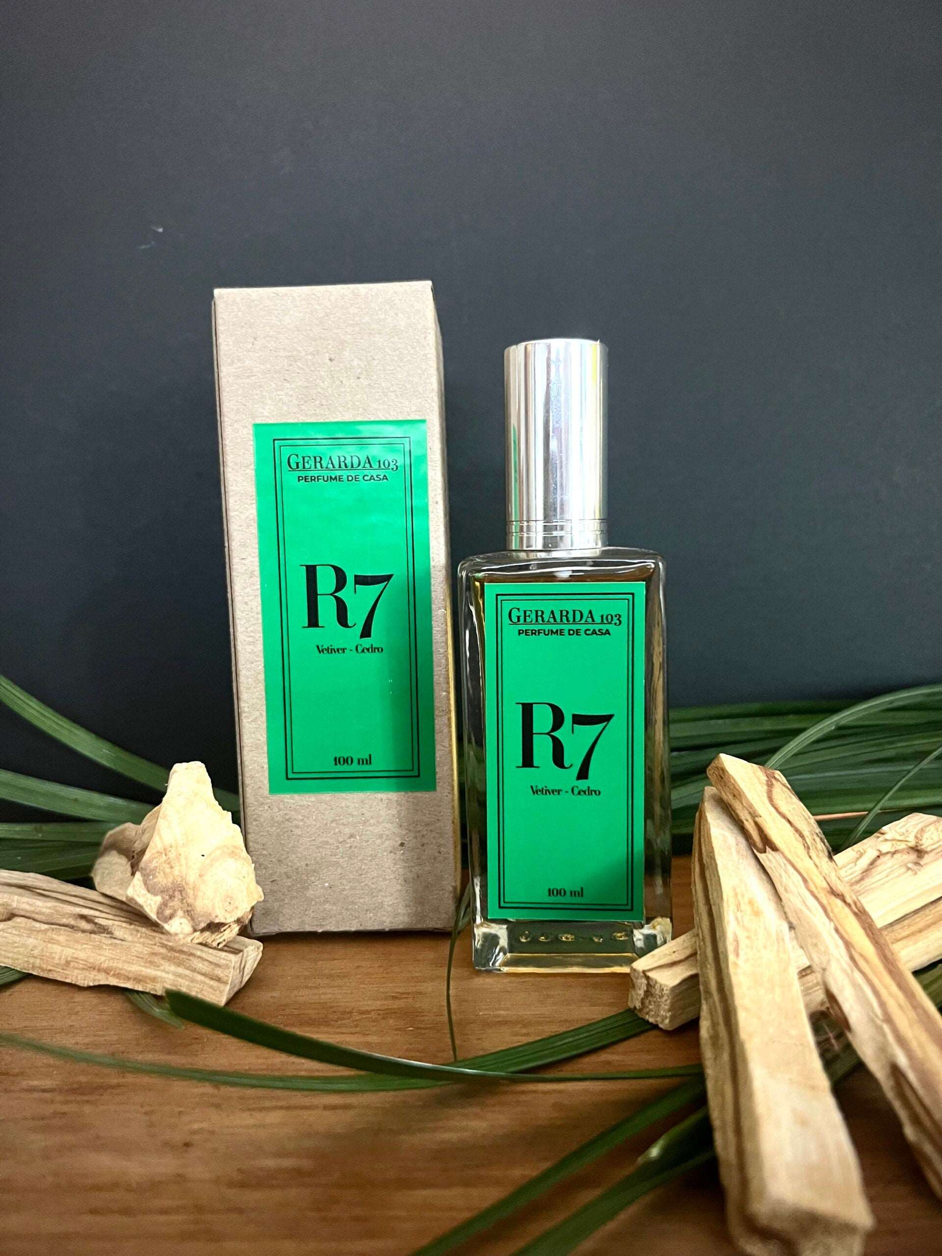 PERFUME R 7 VETIVER - CEDRO