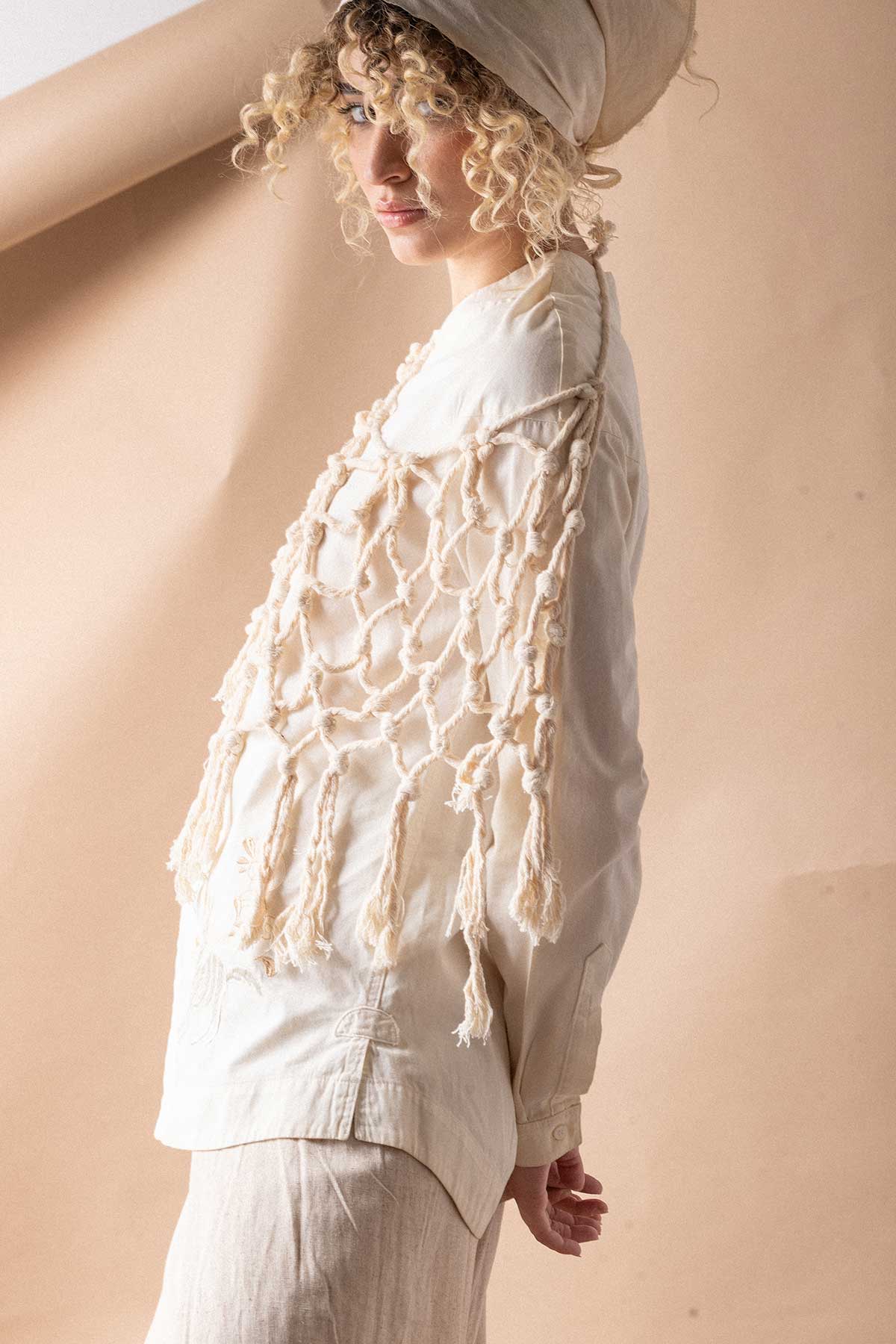 MACRAME BIB