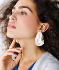 ARETES BIG OYSTER - NAKED BOUTIQUE