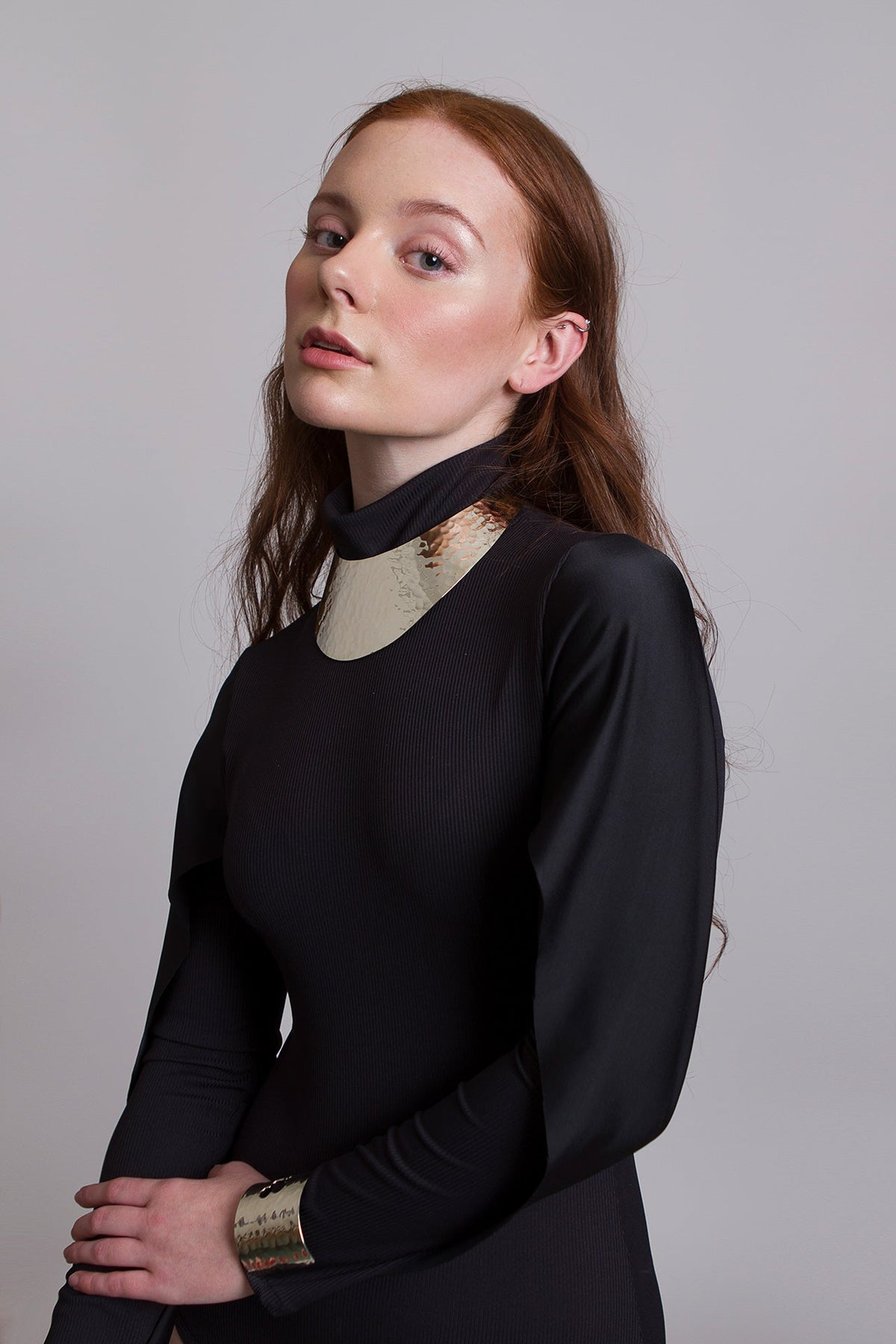 HAMMERED CHOKER - NAKED BOUTIQUE
